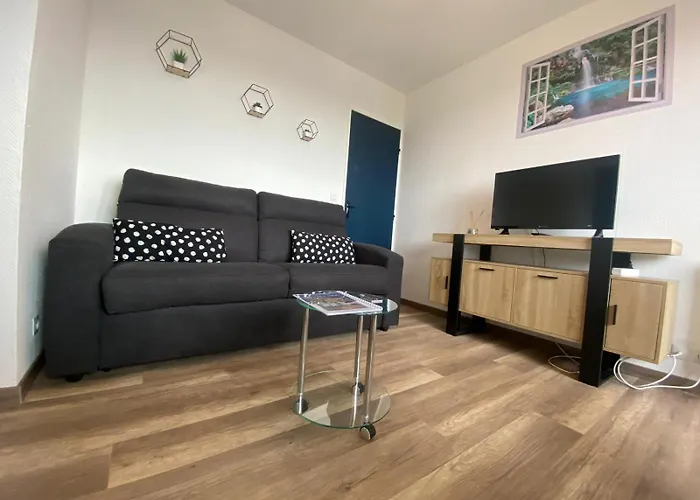 Ancre - Vue Sur - Port * Courseulles-sur-Mer